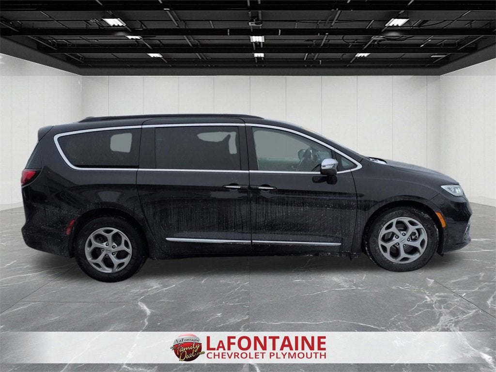 2023 Chrysler Pacifica Limited