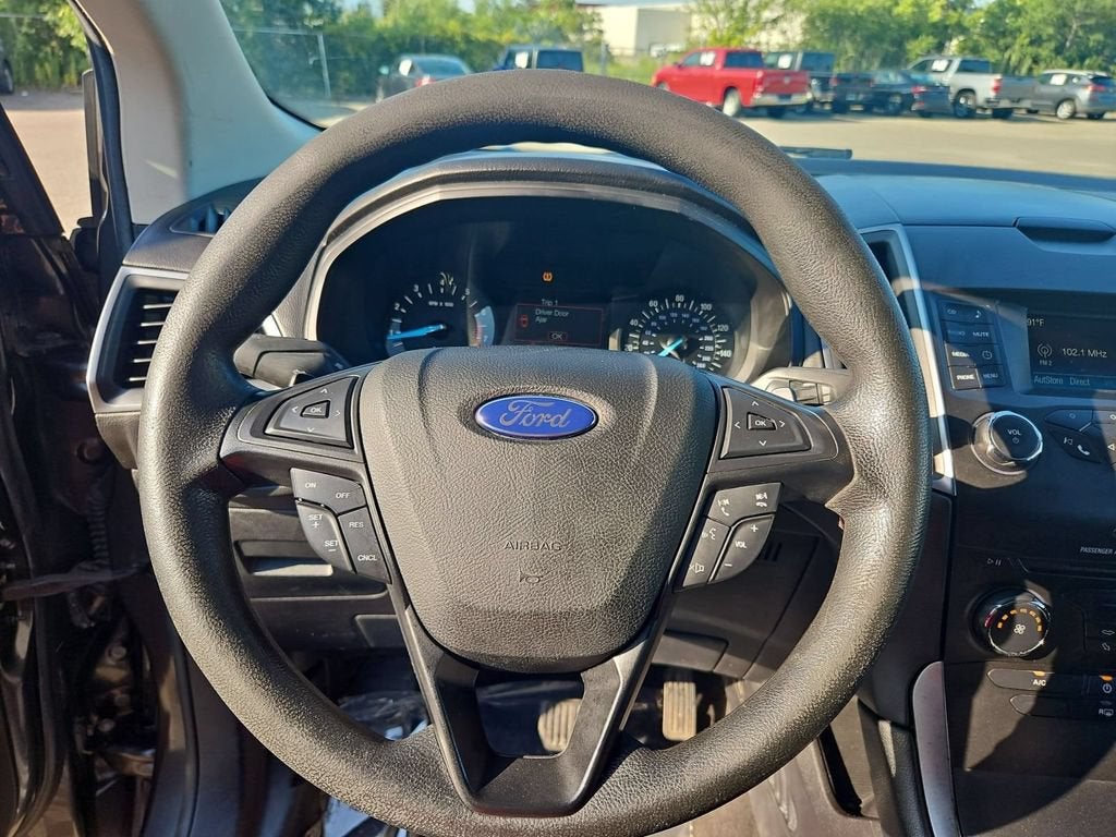 2015 Ford Edge SE