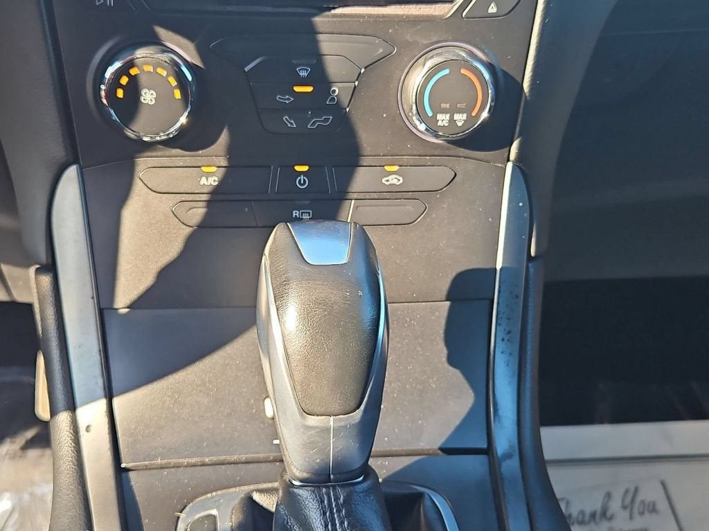 2015 Ford Edge SE