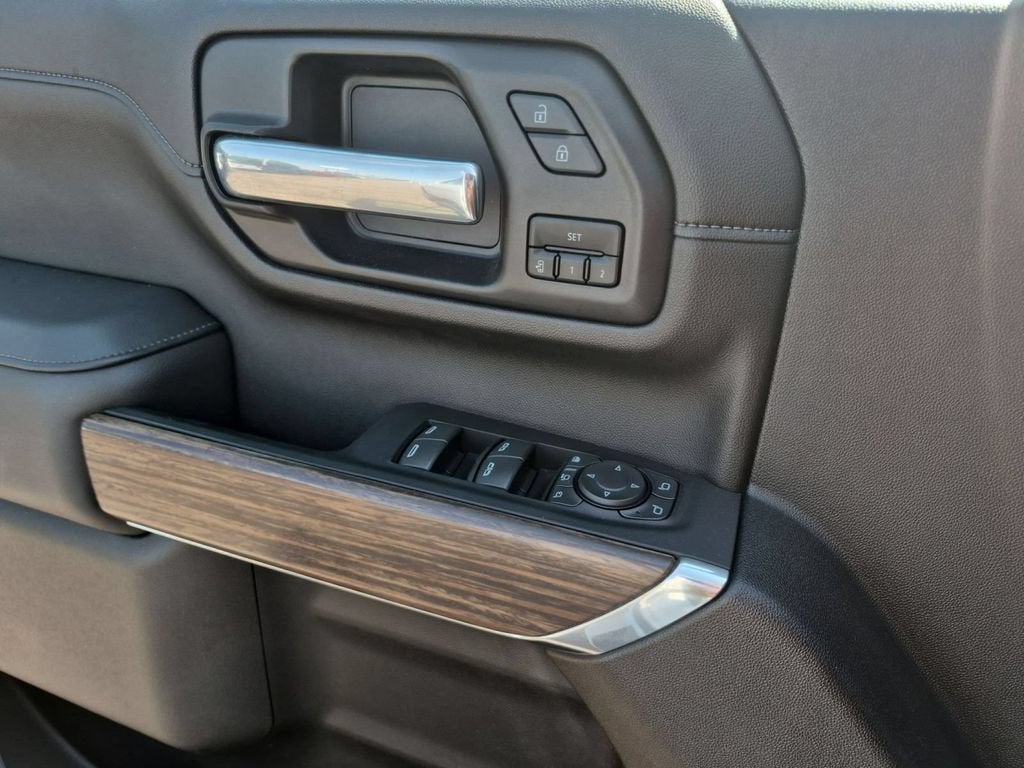2022 Chevrolet Silverado 3500 HD High Country
