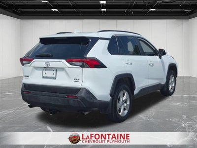 2020 Toyota RAV4 XLE