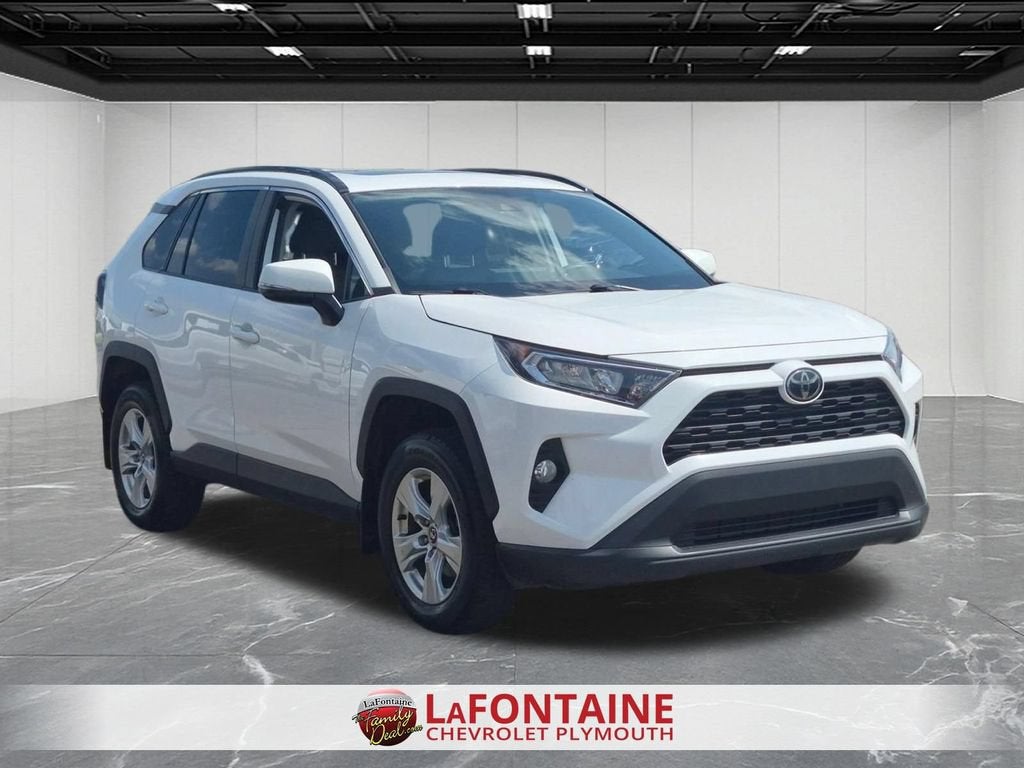 2020 Toyota RAV4 XLE