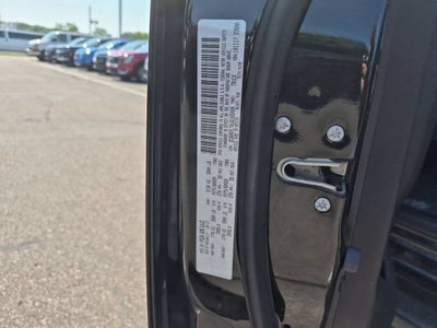 2018 RAM 1500 Big Horn Crew Cab 4x4 5'7" Box