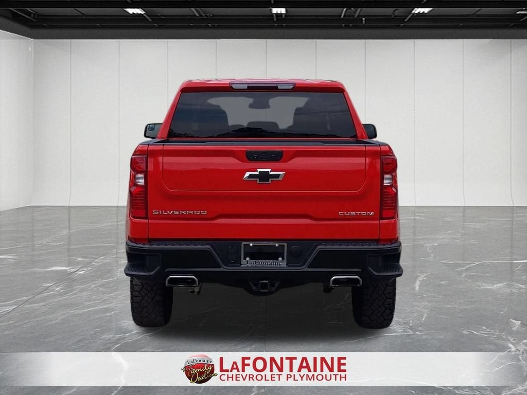 2022 Chevrolet Silverado 1500 Custom Trail Boss