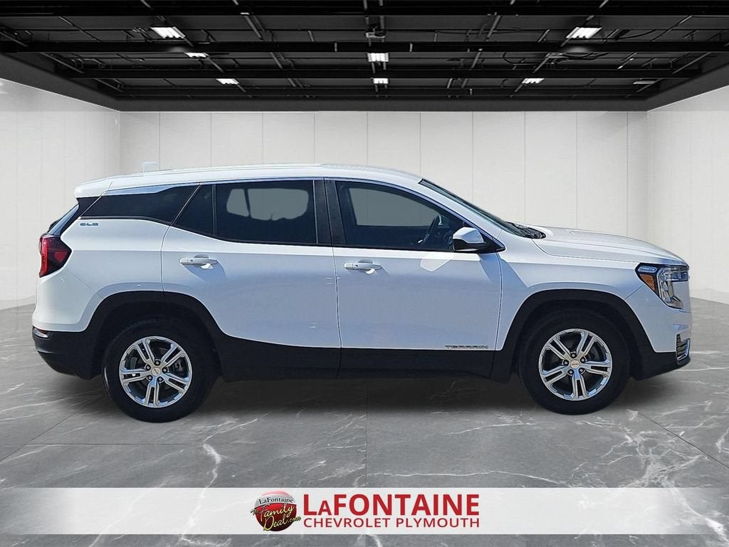 2023 GMC Terrain SLE