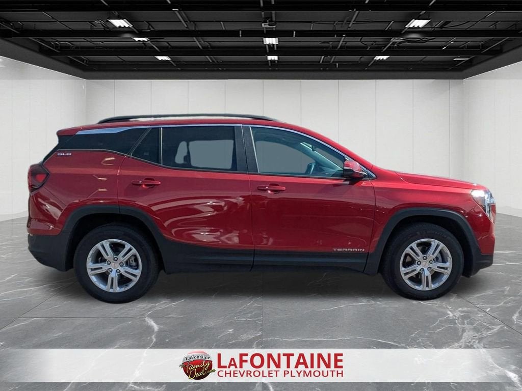 2024 GMC Terrain SLE