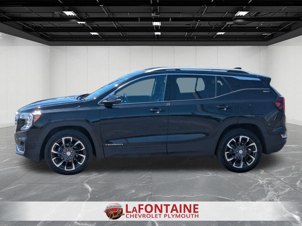 2022 GMC Terrain SLT