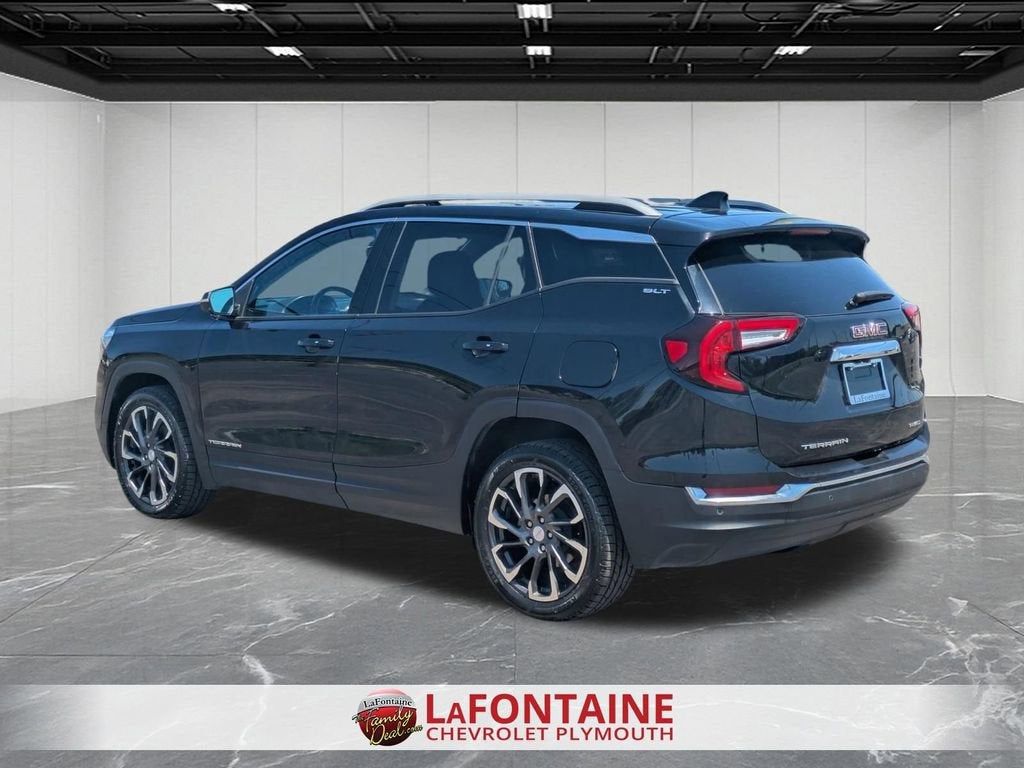 2022 GMC Terrain SLT