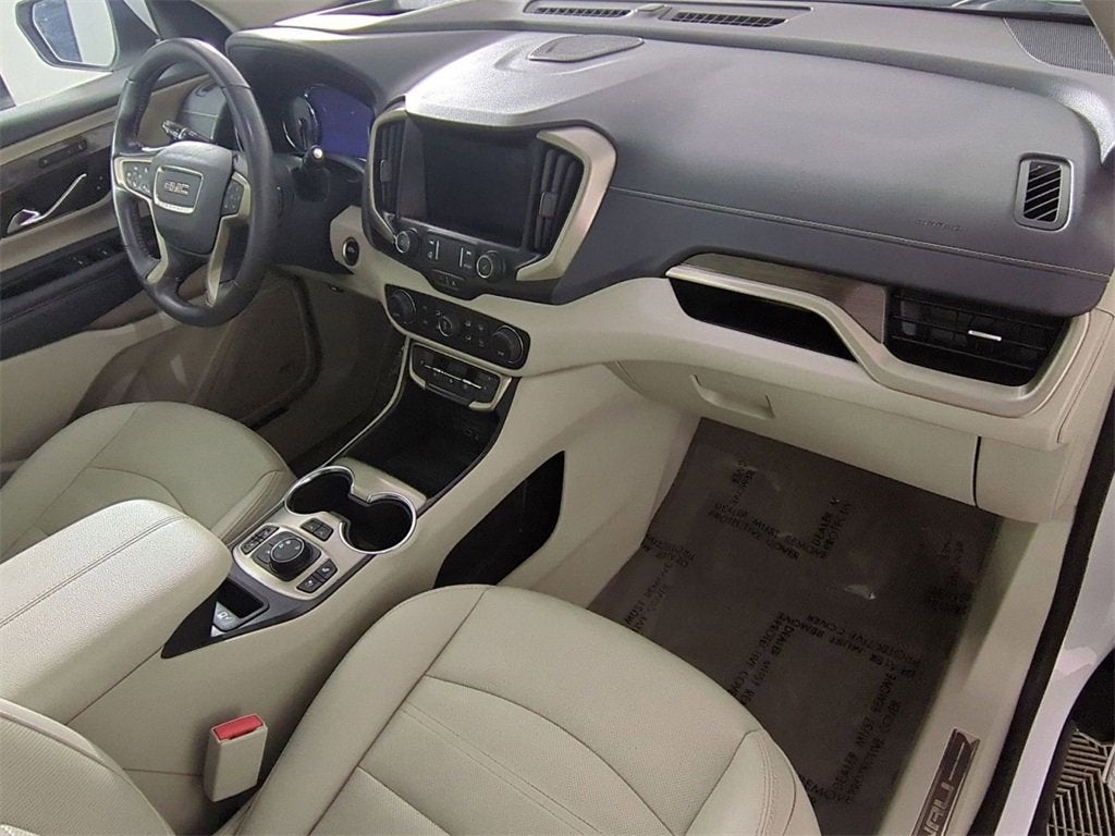 2022 GMC Terrain Denali