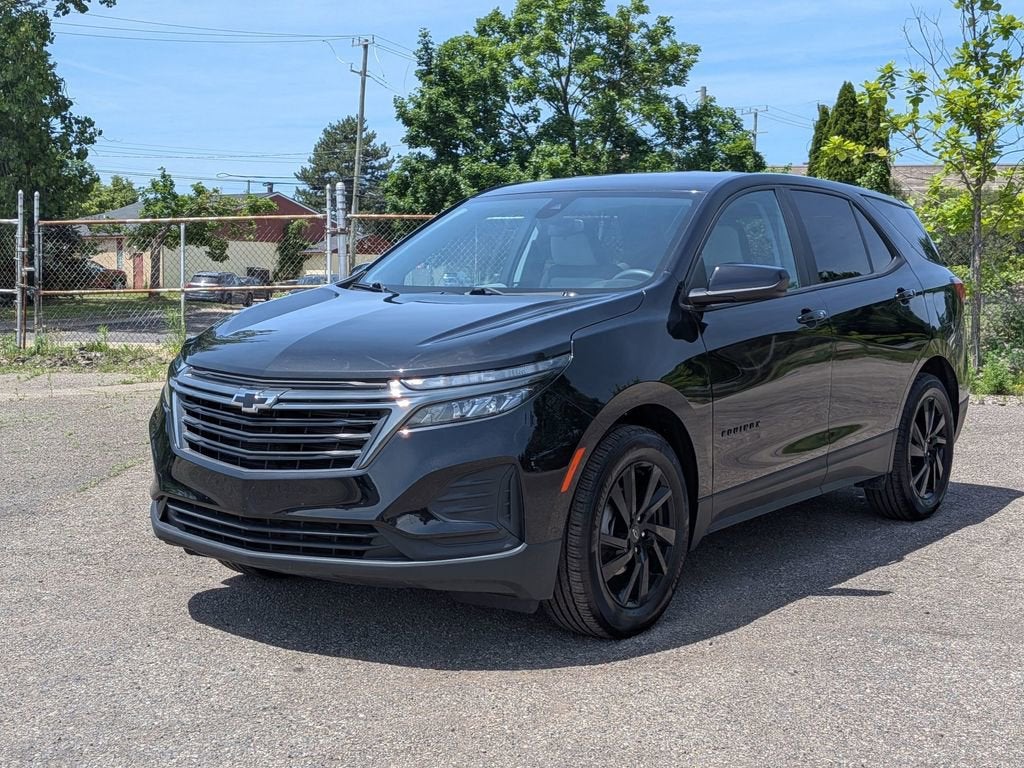 2024 Chevrolet Equinox LS