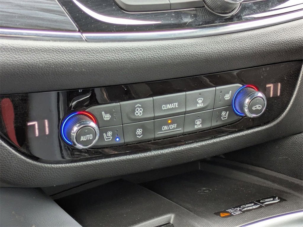 2024 Buick Enclave Premium