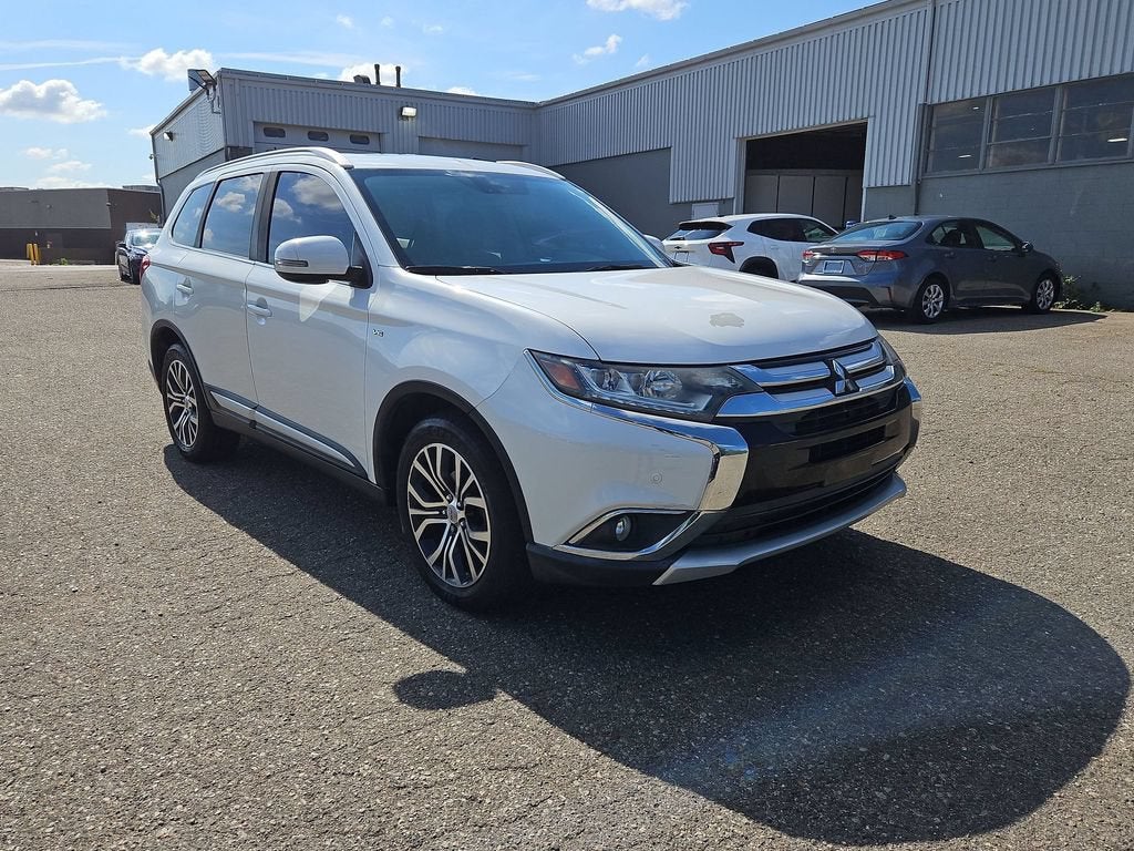 2016 Mitsubishi Outlander GT