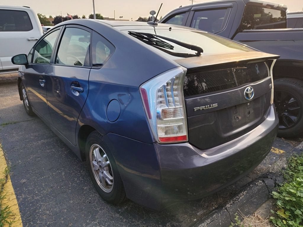 2010 Toyota Prius III