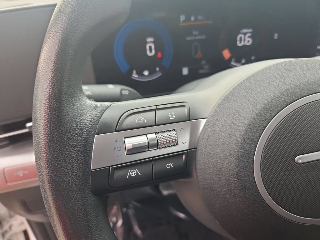 2025 Hyundai Kona SE