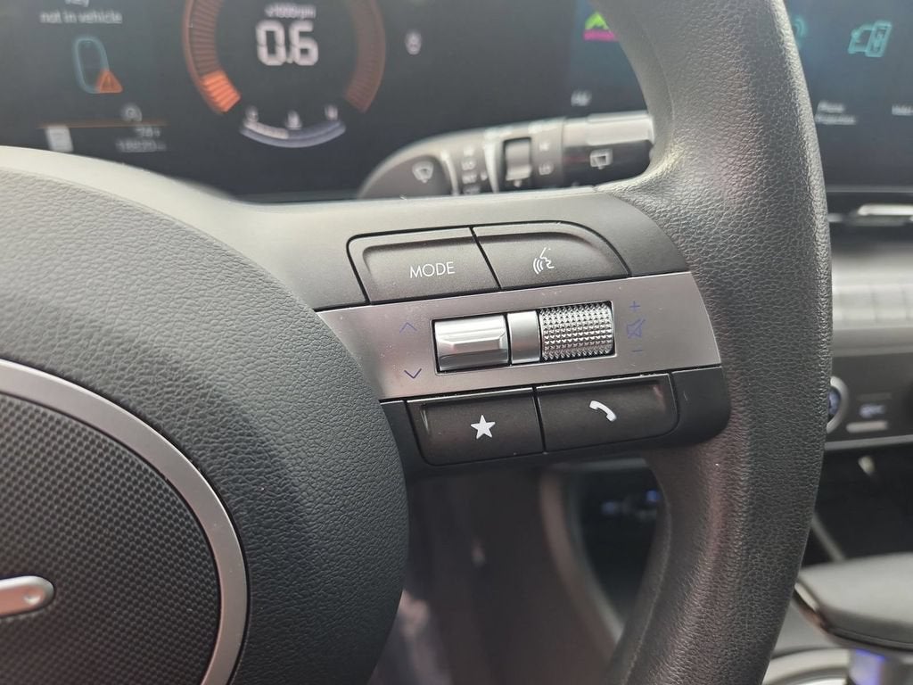 2025 Hyundai Kona SE