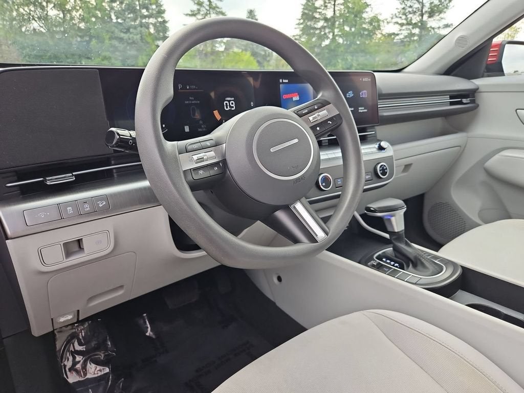 2024 Hyundai Kona SE